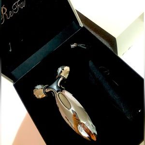 Refa Carat Ray Roller 90% New